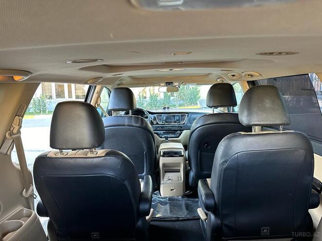 Kia Carnival 2016, 209,536 km - 3.3 л - Bakı