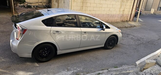 Toyota Prius 2015, 148,060 km - 1.8 л - Bakı