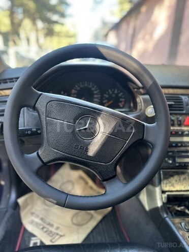 Mercedes E 240 1998, 372,000 km - 2.4 l - Bakı