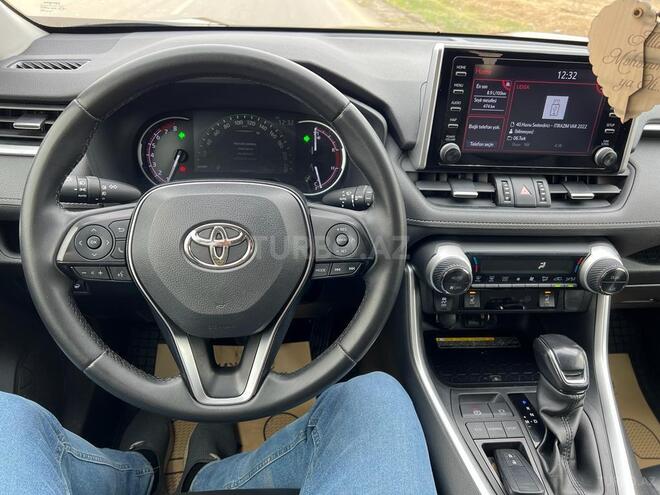 Toyota RAV4 2019, 69,000 km - 2.0 l - Şirvan