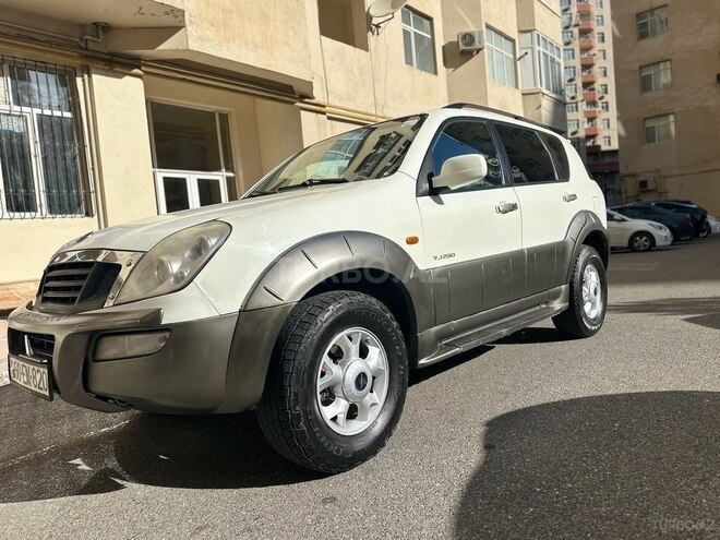 Ssang Yong Rexton 2002, 375,000 km - 2.9 l - Bakı