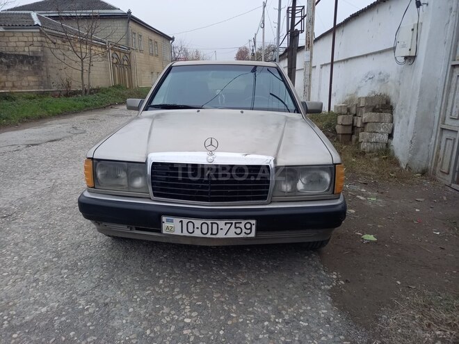 Mercedes 190 1989, 325,789 km - 2.0 l - Quba