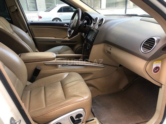 Mercedes ML 350 2009, 180,000 km - 3.5 l - Bakı