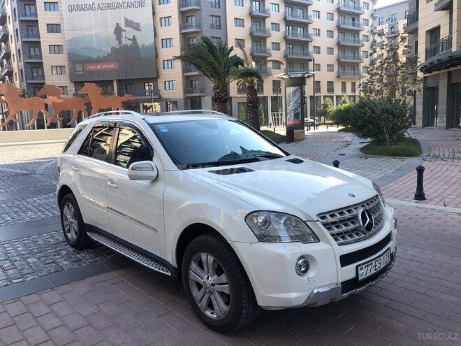 Mercedes ML 350 2009, 180,000 km - 3.5 l - Bakı