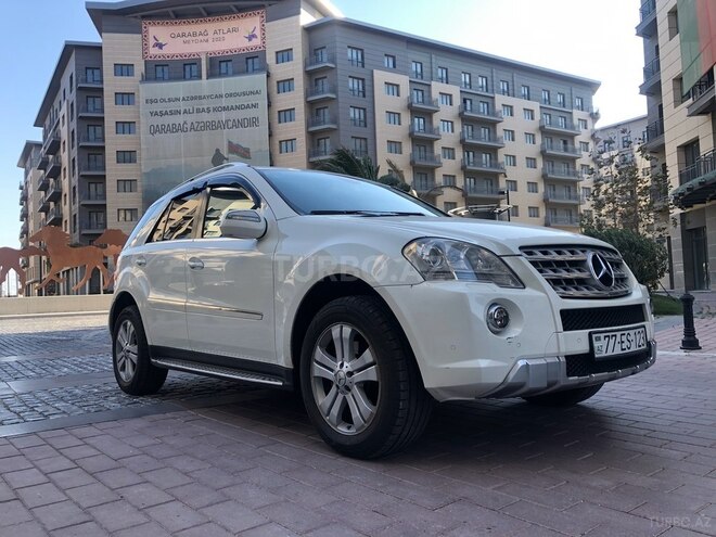 Mercedes ML 350 2009, 180,000 km - 3.5 l - Bakı