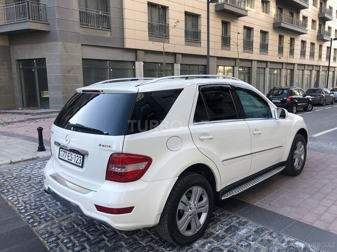 Mercedes ML 350 2009, 180,000 km - 3.5 l - Bakı
