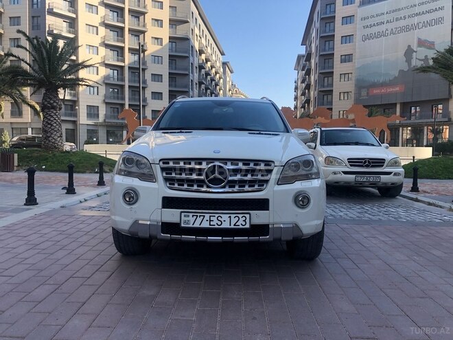 Mercedes ML 350 2009, 180,000 km - 3.5 l - Bakı