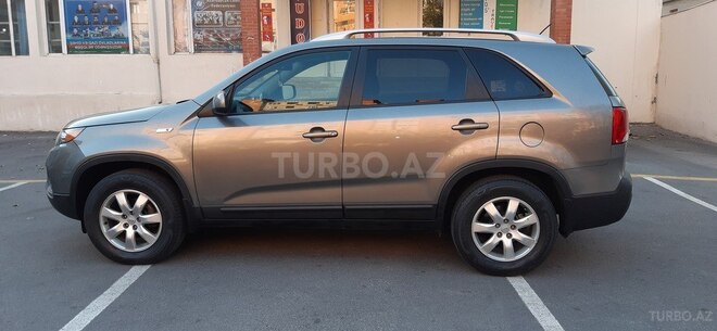 Kia Sorento 2010, 202,000 km - 2.0 л - Bakı