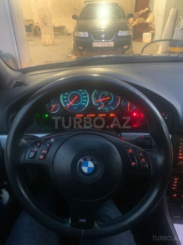 BMW 525 2002, 320,000 km - 2.5 l - Bakı