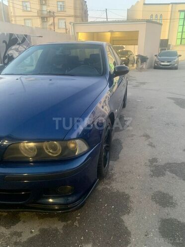 BMW 525 2002, 320,000 km - 2.5 l - Bakı