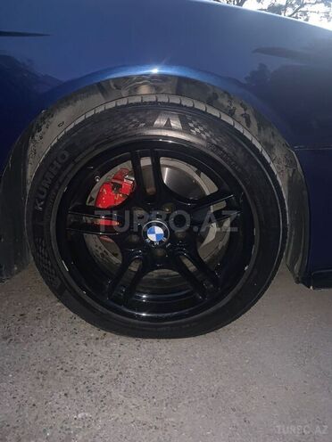 BMW 525 2002, 320,000 km - 2.5 l - Bakı