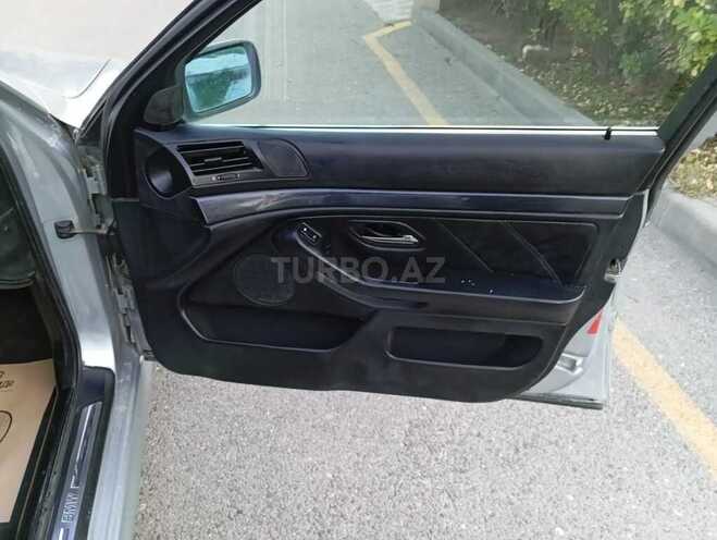 BMW 525 1996, 352,410 km - 2.5 l - Sumqayıt