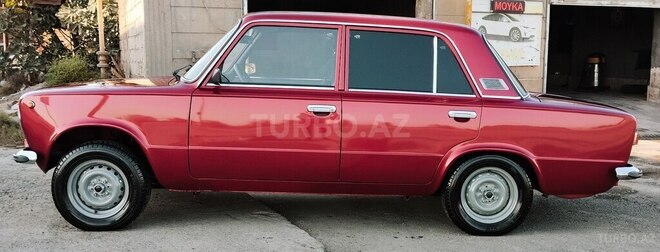 LADA (VAZ) 21011 1977, 26,000 km - 1.5 l - Bakı