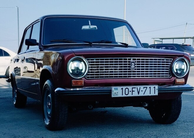 LADA (VAZ) 21011 1977, 26,000 km - 1.5 l - Bakı