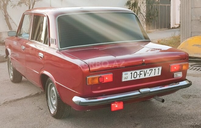 LADA (VAZ) 21011 1977, 26,000 km - 1.5 l - Bakı