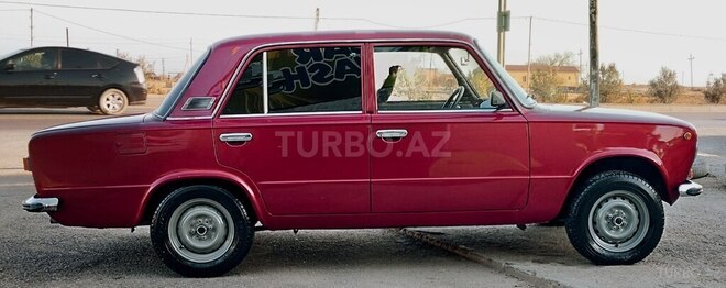 LADA (VAZ) 21011 1977, 26,000 km - 1.5 l - Bakı