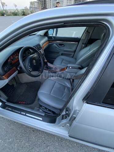 BMW 523 1999, 370,000 km - 2.5 л - Sumqayıt