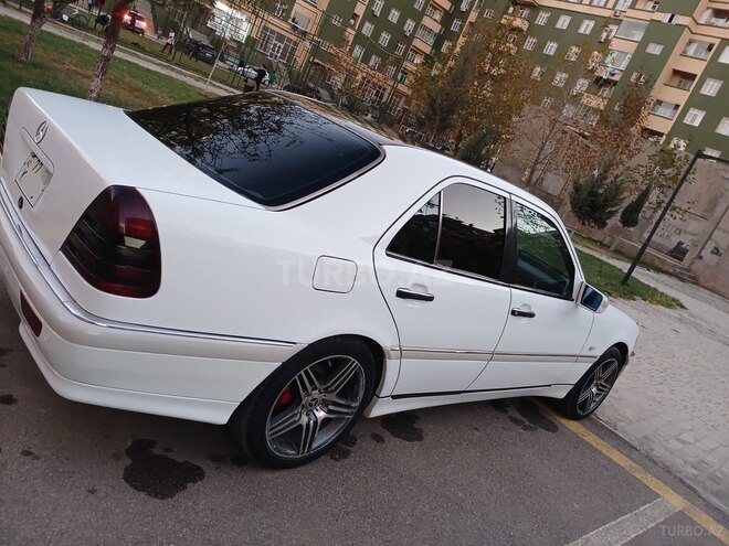Mercedes C 220 1993, 265,000 km - 2.2 l - Bakı