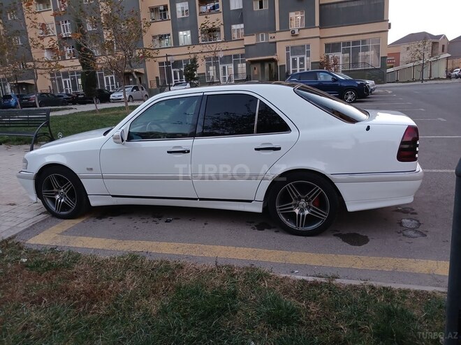 Mercedes C 220 1993, 265,000 km - 2.2 l - Bakı