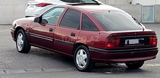 Opel Vectra 1995, 245,000 km - 2.0 l - Bərdə