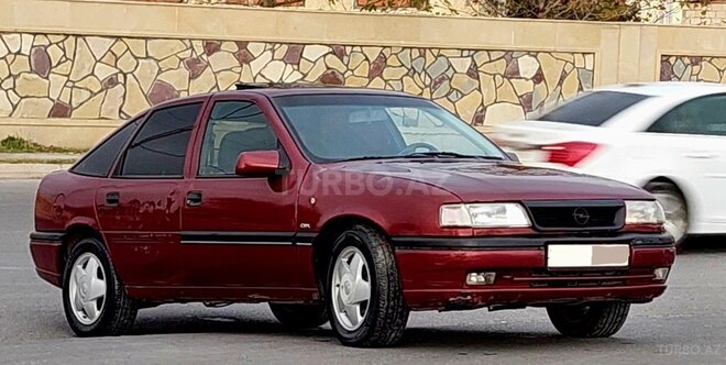 Opel Vectra 1995, 245,000 km - 2.0 l - Bərdə