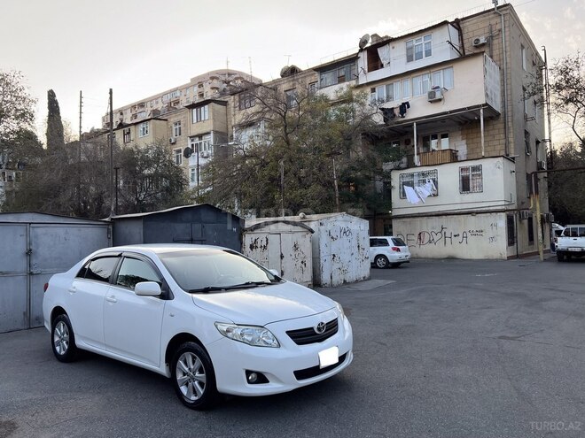 Toyota Corolla 2008, 198,000 km - 1.6 l - Bakı