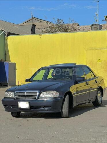 Mercedes C 240 1999, 273,000 km - 2.4 l - Bakı