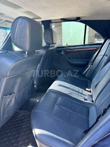 Mercedes C 240 1999, 273,000 km - 2.4 l - Bakı