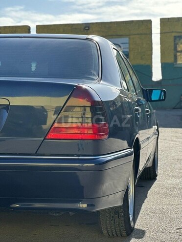 Mercedes C 240 1999, 273,000 km - 2.4 l - Bakı
