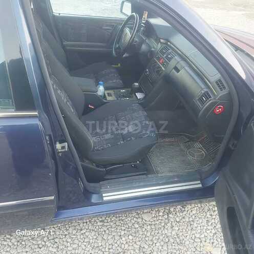 Mercedes E 200 1997, 408,000 km - 2.0 l - Quba