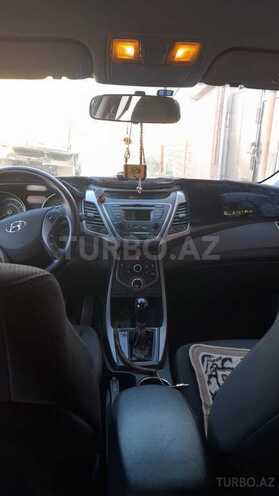 Hyundai Elantra 2014, 280,000 km - 1.6 l - Bakı