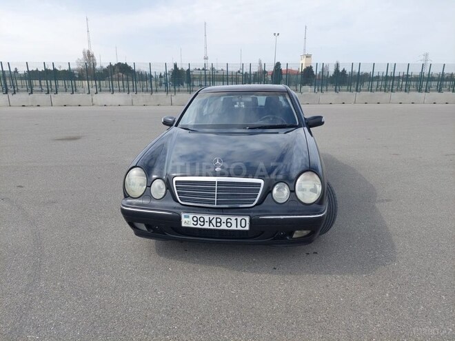 Mercedes E 220 2000, 337,944 km - 2.2 l - Bakı