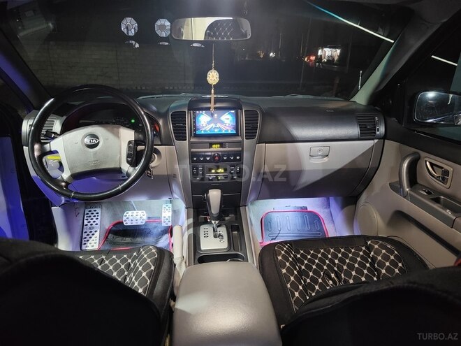 Kia Sorento 2006, 420,000 km - 2.5 l - Xaçmaz