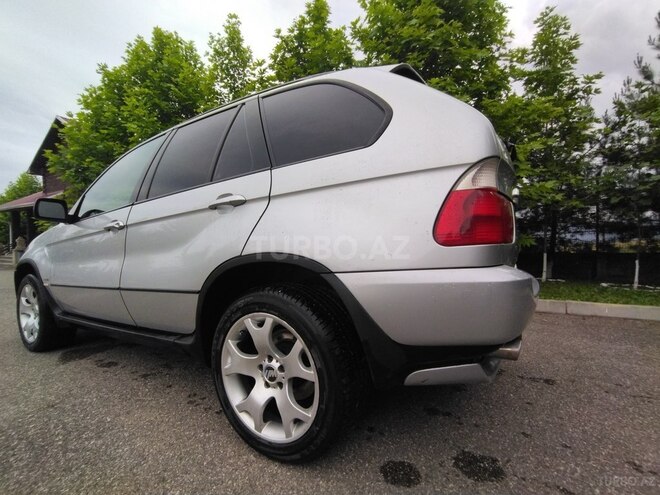 BMW X5 2000, 300,000 km - 4.4 l - Quba