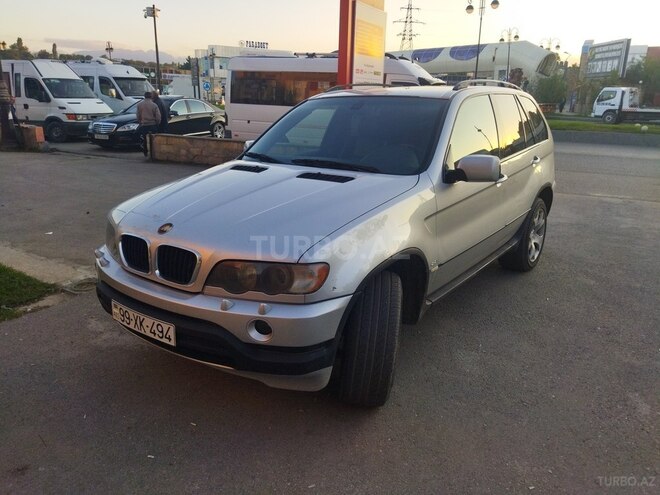 BMW X5 2000, 300,000 km - 4.4 l - Quba