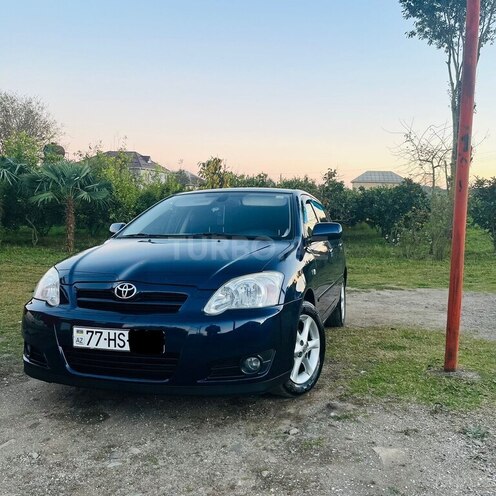 Toyota Corolla 2004, 250,000 km - 1.4 l - Bakı