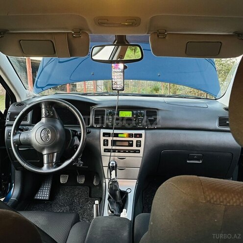 Toyota Corolla 2004, 250,000 km - 1.4 l - Bakı