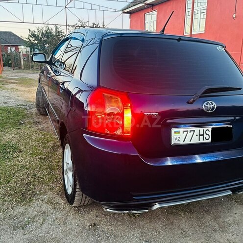 Toyota Corolla 2004, 250,000 km - 1.4 l - Bakı