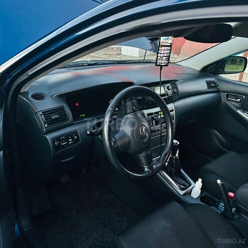 Toyota Corolla 2004, 250,000 km - 1.4 l - Bakı