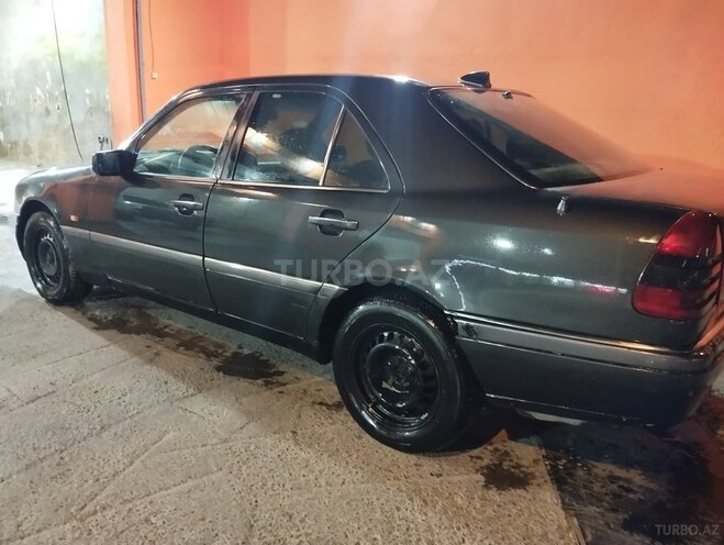 Mercedes C 220 1995, 700,000 km - 2.2 l - Sumqayıt