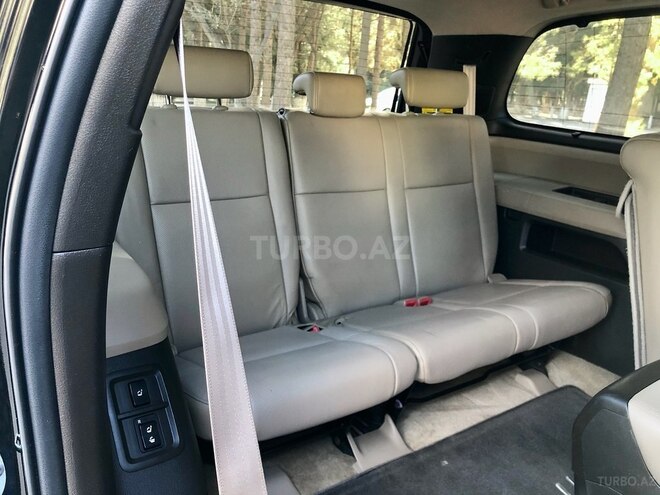 Toyota Sequoia 2011, 128,000 km - 5.7 l - Bakı