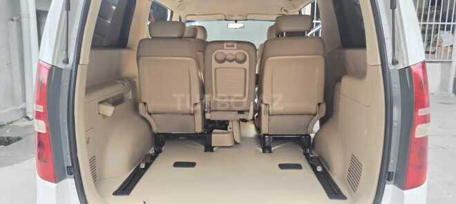 Hyundai H-1 2012, 155,580 km - 2.5 l - Ağdaş