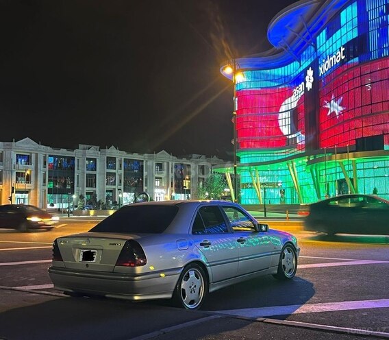Mercedes C 200 1998, 334,000 km - 2.0 l - Bakı