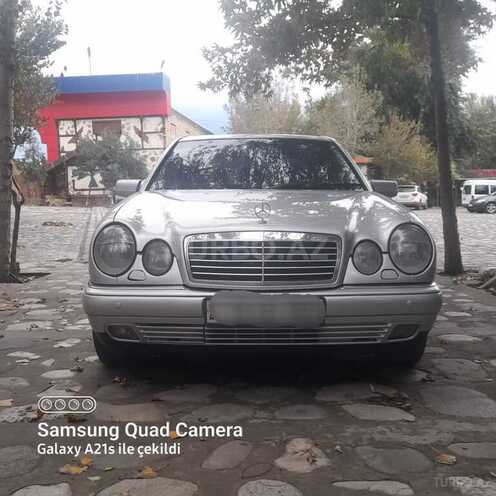 Mercedes E 240 1998, 404,123 km - 2.4 l - Şəmkir
