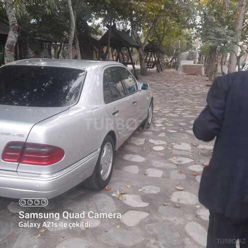 Mercedes E 240 1998, 404,123 km - 2.4 l - Şəmkir
