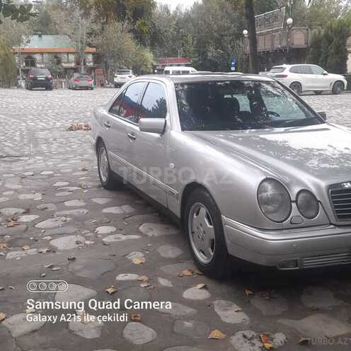 Mercedes E 240 1998, 404,123 km - 2.4 l - Şəmkir