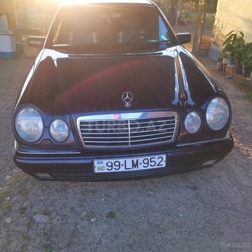 Mercedes E 240 1998, 430,000 km - 2.4 l - Mingəçevir