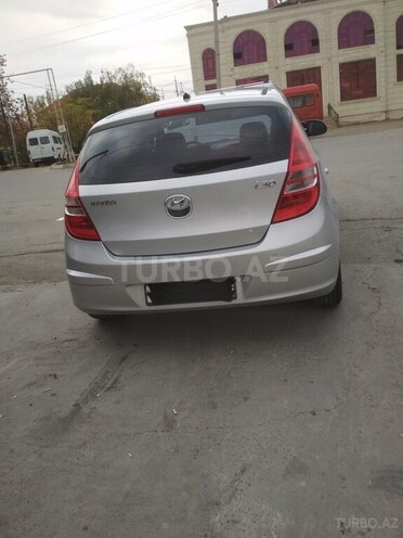 Hyundai i30 2008, 268,453 km - 1.4 л - Mingəçevir