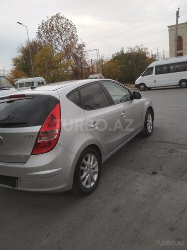Hyundai i30 2008, 268,453 km - 1.4 л - Mingəçevir