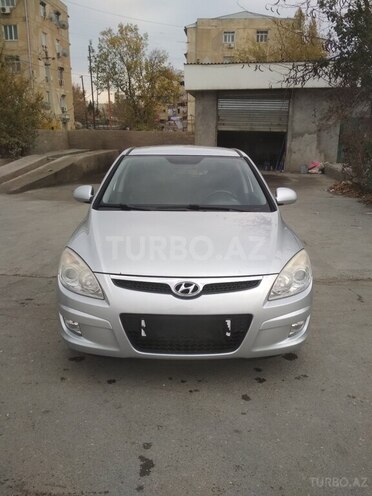 Hyundai i30 2008, 268,453 km - 1.4 л - Mingəçevir